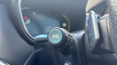 MG Hs 1.5 T-GDI Exclusive 5dr DCT Petrol Hatchback